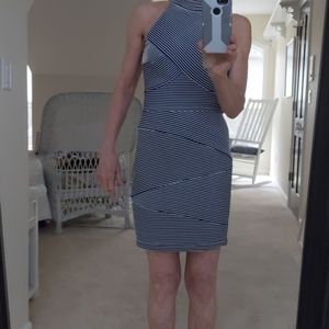 Saks Fifth Avenue Cocktail Dress Stetch Size 4